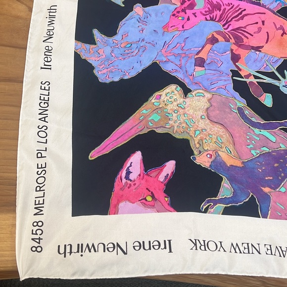 EUC Irene Neuwirth Limited Edition Silk Scarf Featuring Safari Works Aaron Morse - Picture 3 of 8